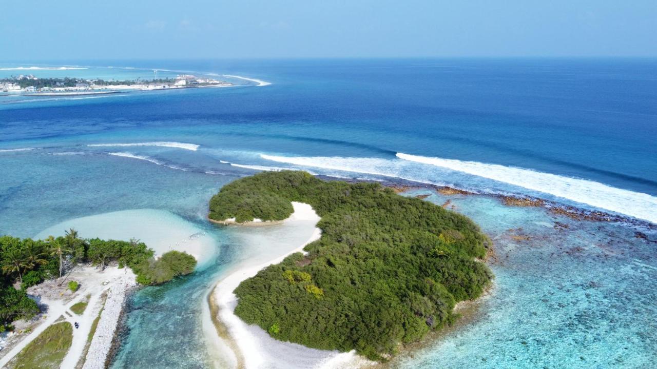 Met House Hotel Thulusdhoo Ngoại thất bức ảnh