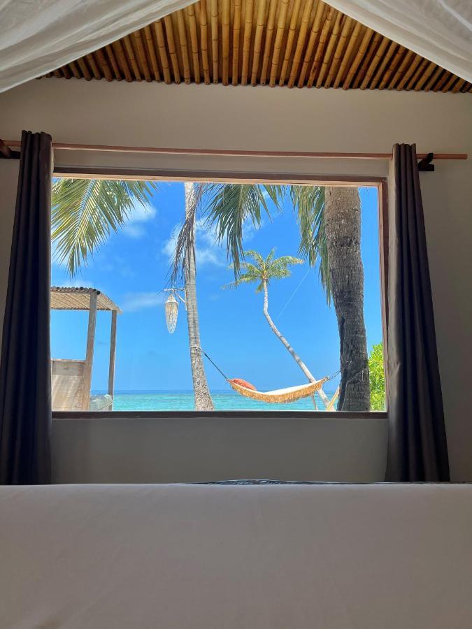 Met House Hotel Thulusdhoo Ngoại thất bức ảnh