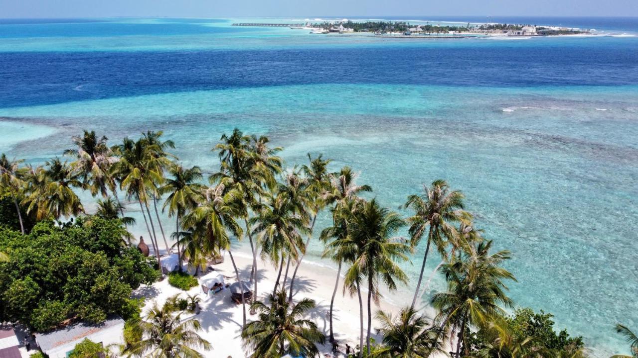 Met House Hotel Thulusdhoo Ngoại thất bức ảnh